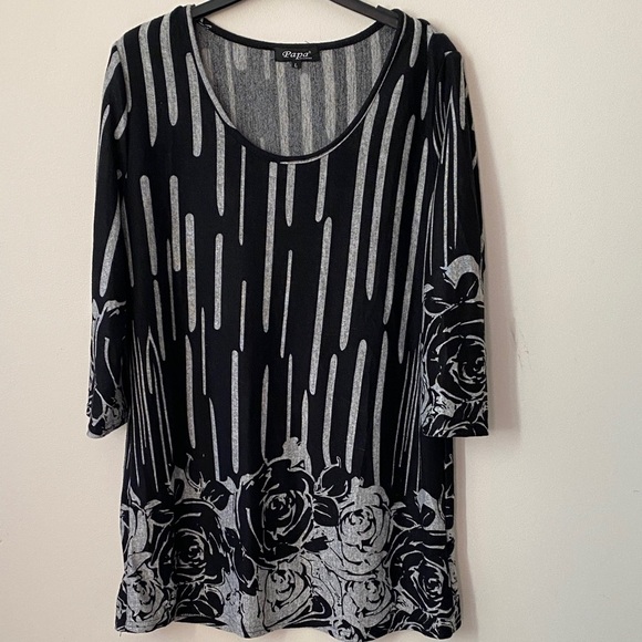 Papa Vancouver Tops - Elegant Black and Gray Patterned Tunic